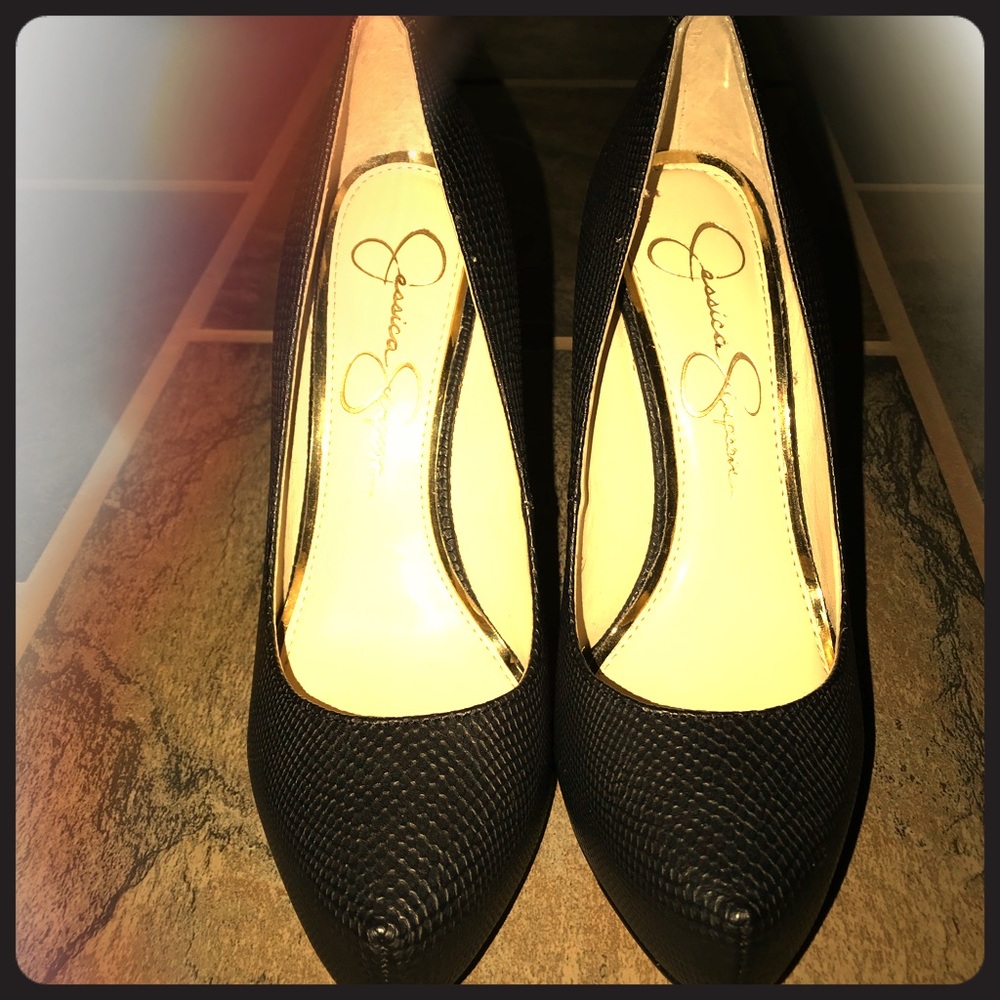 Jessica simpson heels snakeskin